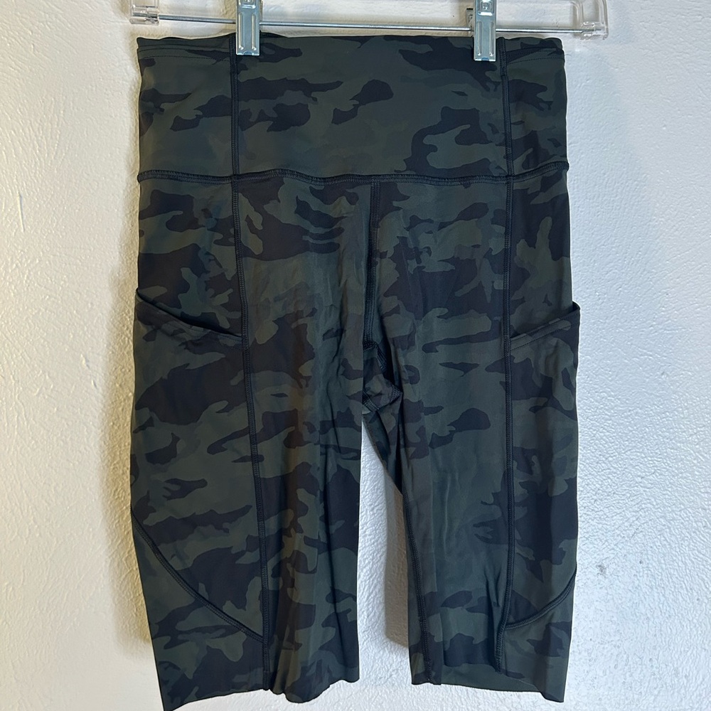 Lululemon biker shorts